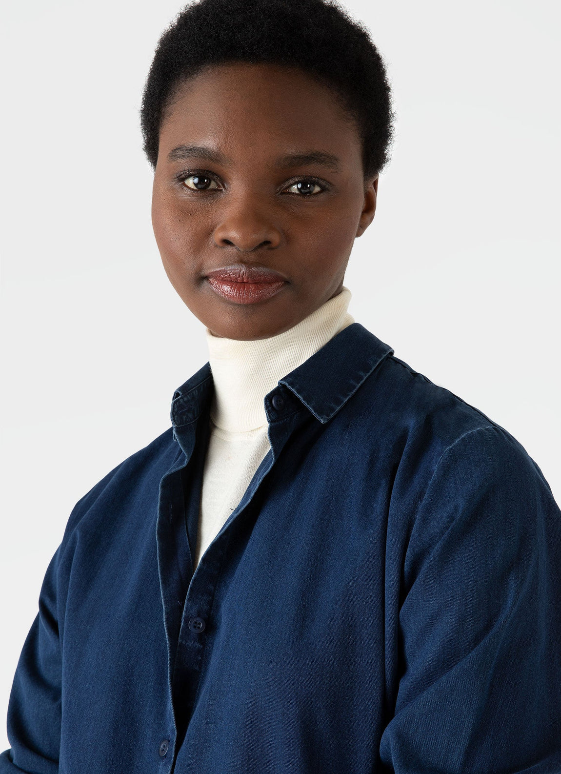Women's Denim Shirt in Indigo